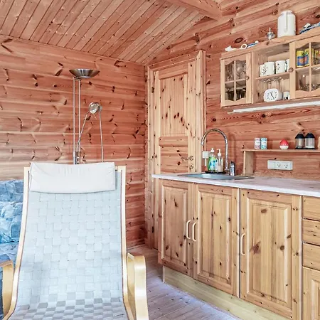 Stunning In Aakirkeby W/ 1 Bedrooms * Vester Somarken